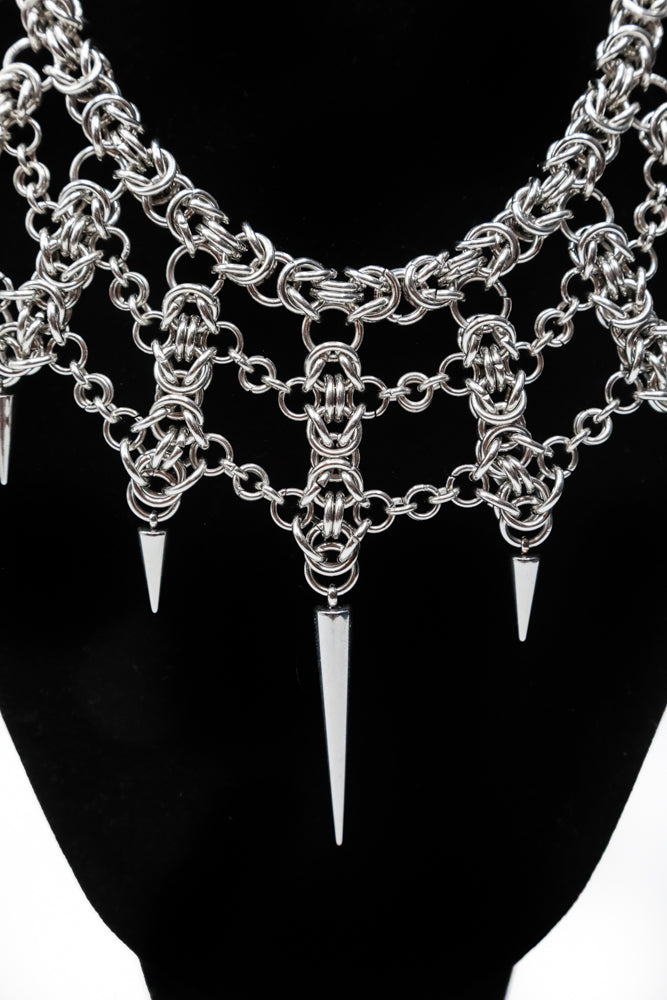 Collar Gótico Chainmail "Iron Throne"