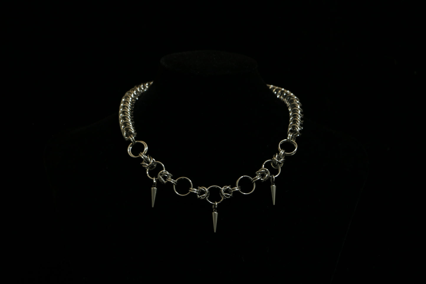 Collar de pinchos