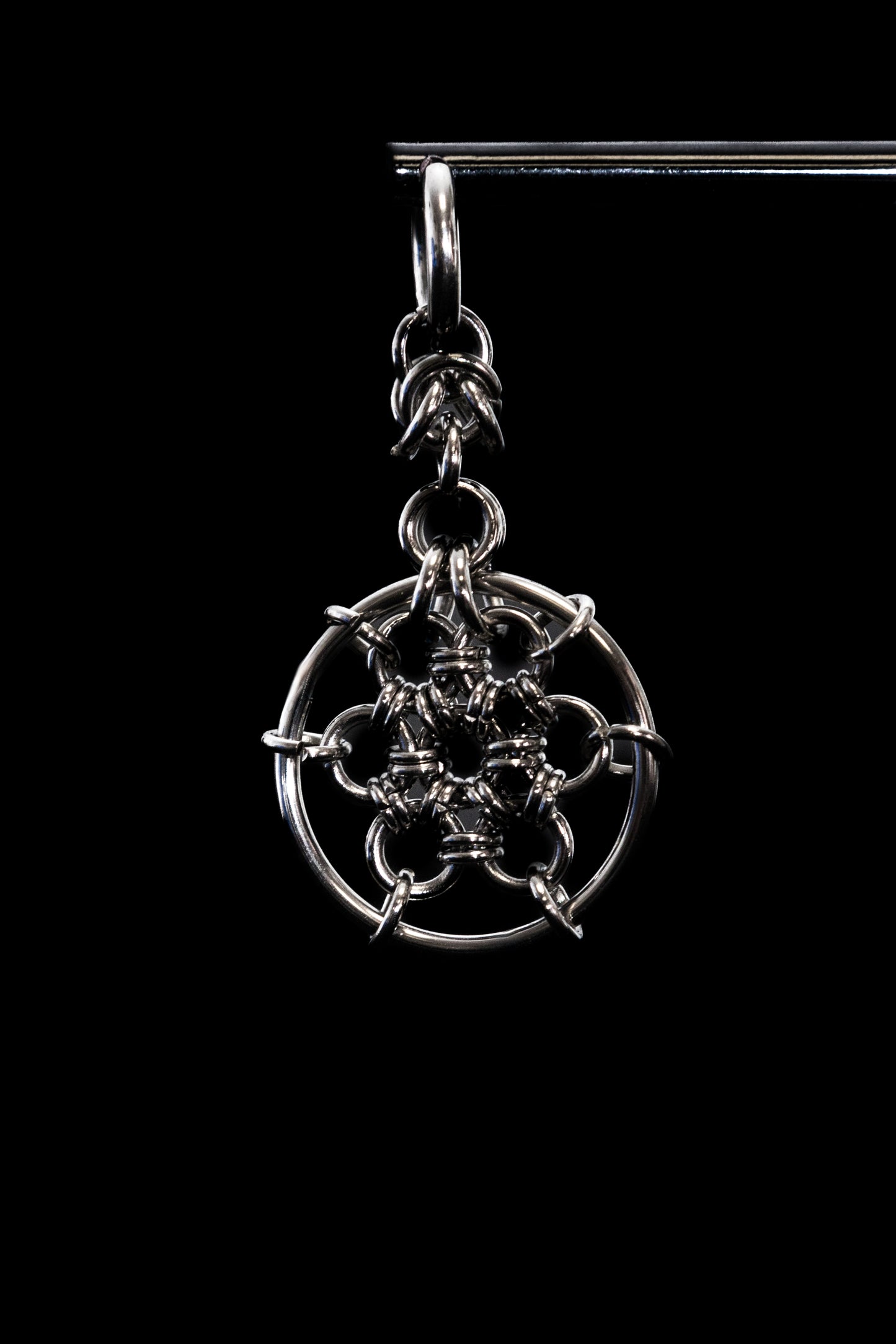 Pendiente Iron Sigil