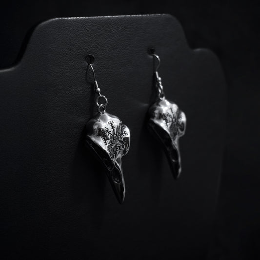 Pendientes Calavera de Cuervo Raven Sigil – Acero Inoxidable Gótico