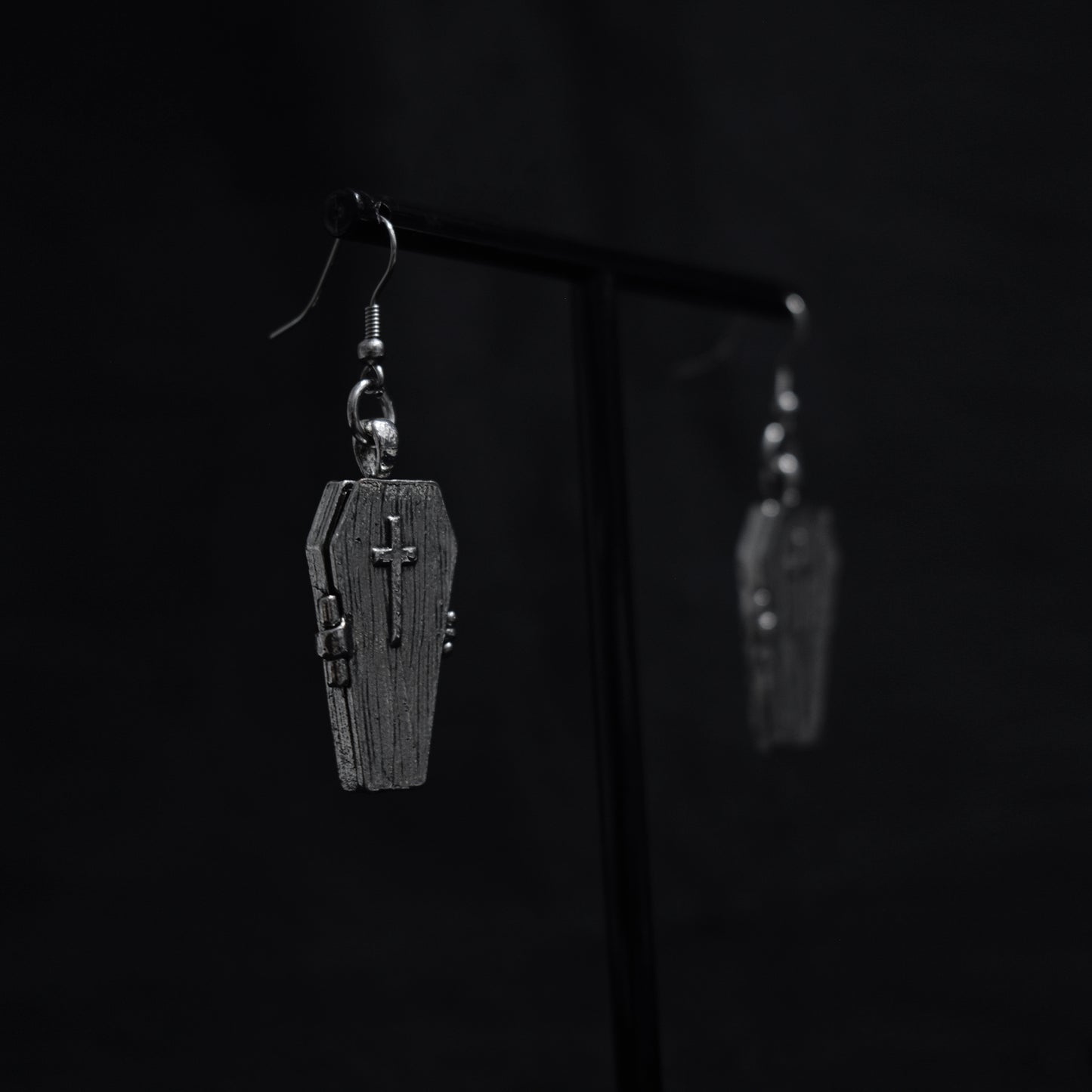 Pendientes Ataúd Gótico Open Coffin – Acero Inoxidable