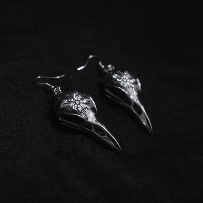 Pendientes Calavera de Cuervo Raven Sigil – Acero Inoxidable Gótico