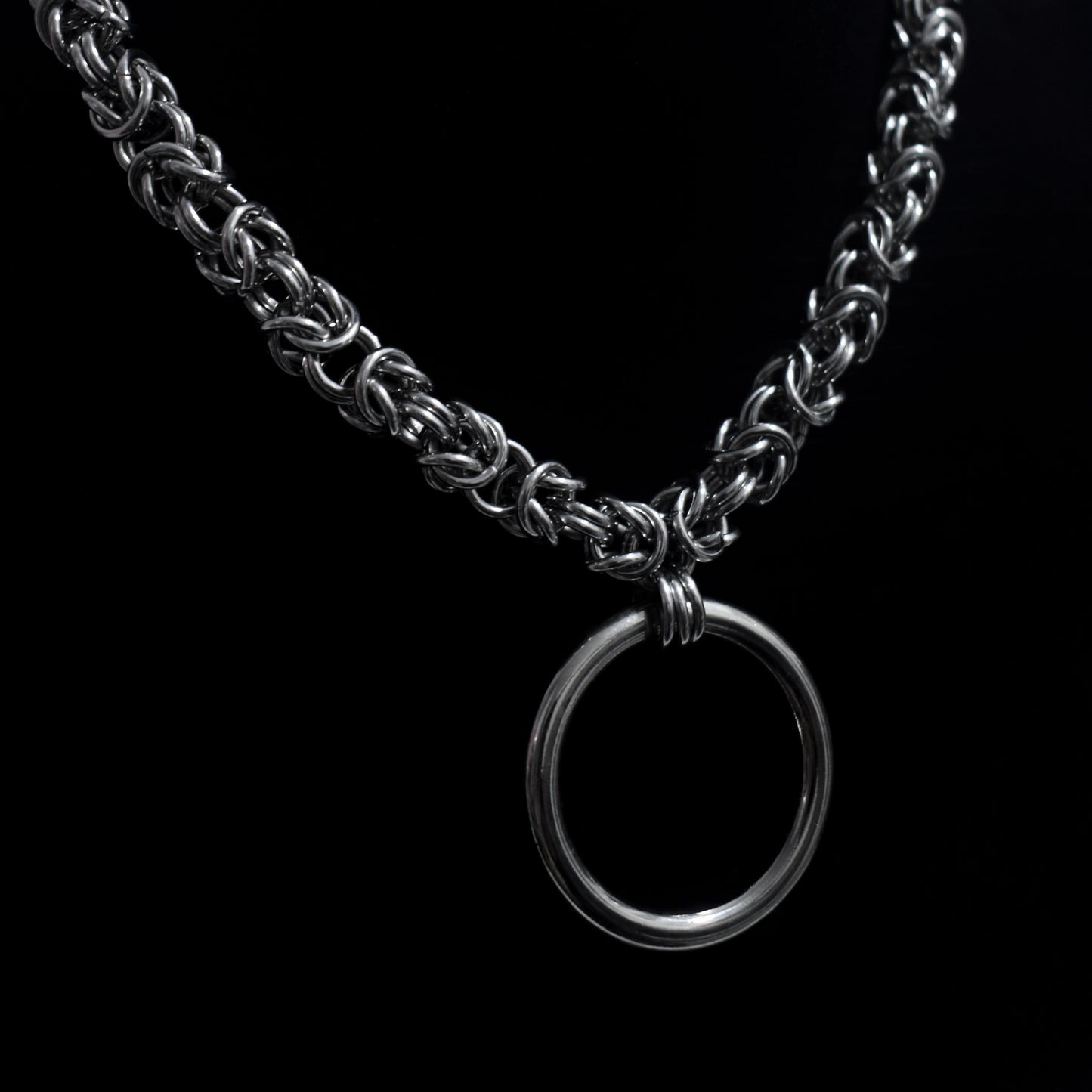 Ritual O-Ring – Collar Gótico BDSM con Argolla Metálica