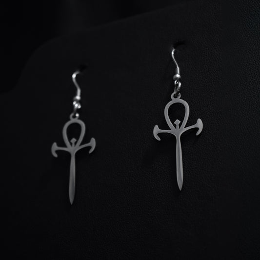 Pendientes Ankh Oscuro Minimal – Acero Inoxidable