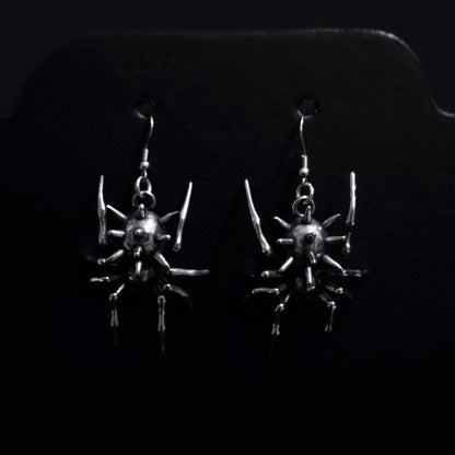 Pendientes Araña Gótica Dark Spider – Acero Inoxidable