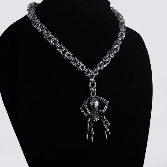 Nocturna Spider – Collar Gótico de Acero Inoxidable con Colgante de Araña