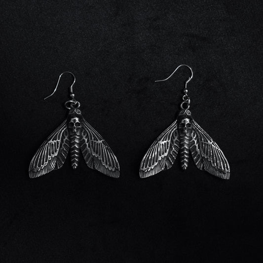 Pendientes Death Moth (Polilla de la Muerte)