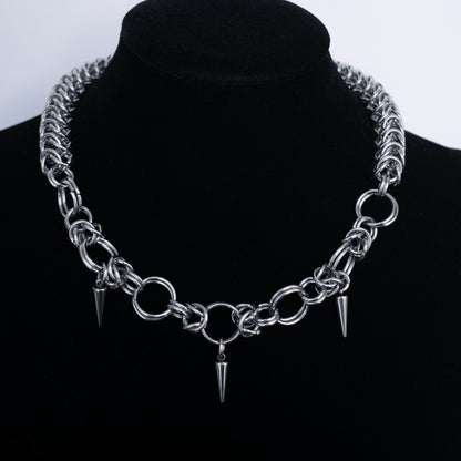 Black Cathedral - Collar Gótico Oscuro