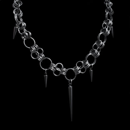Espinas del altar - collar con pinchos gótico