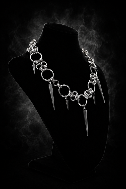 Collar Thornbound