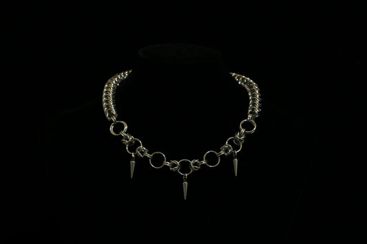 Collar de pinchos