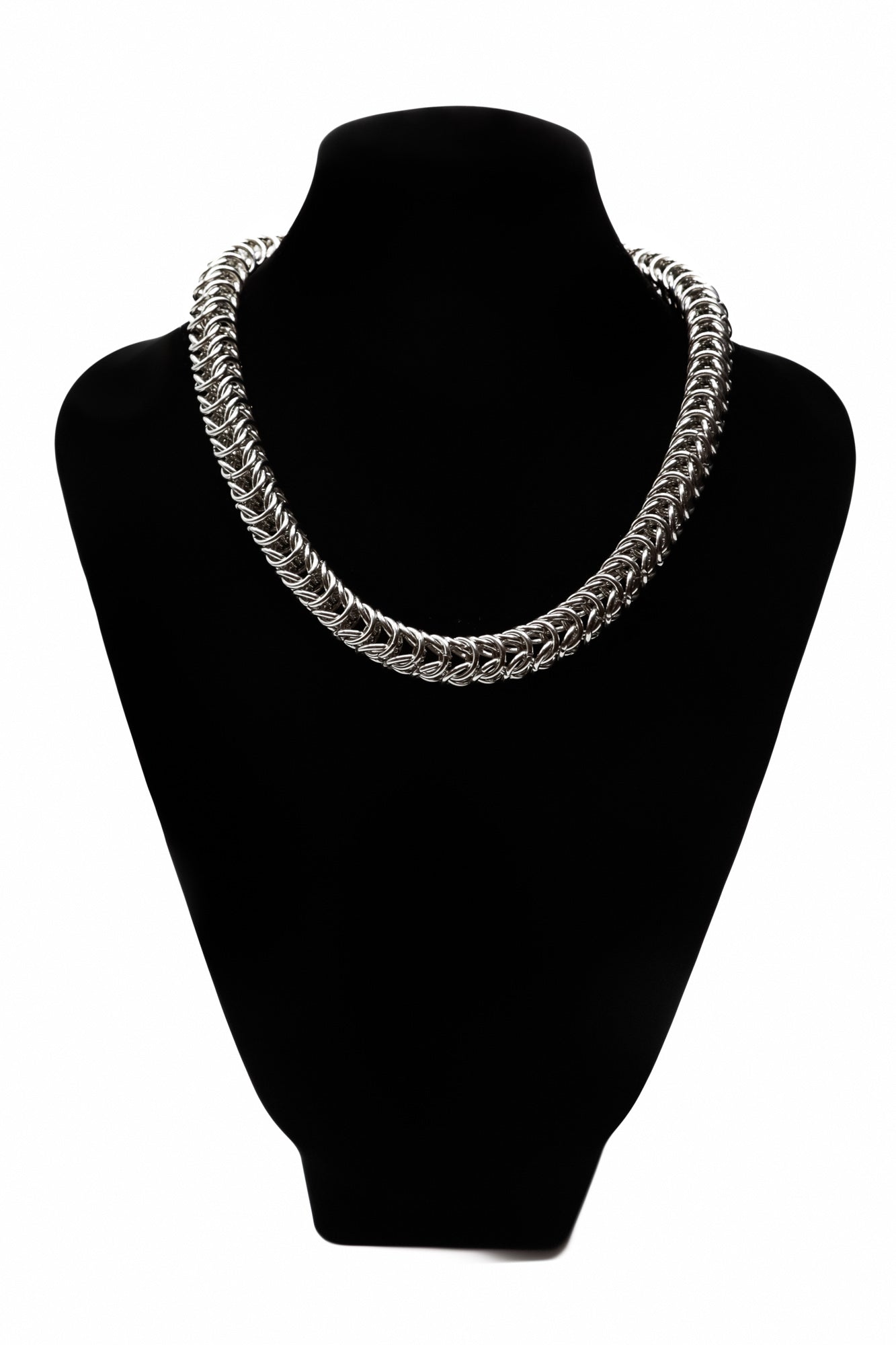 Collar Serpentis
