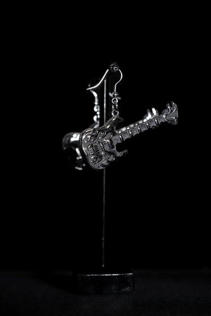 Pendiente Hellstring
